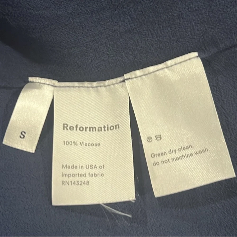 Reformation Monica navy polka dot short sleeve wrap dress size small - Picture 9 of 9